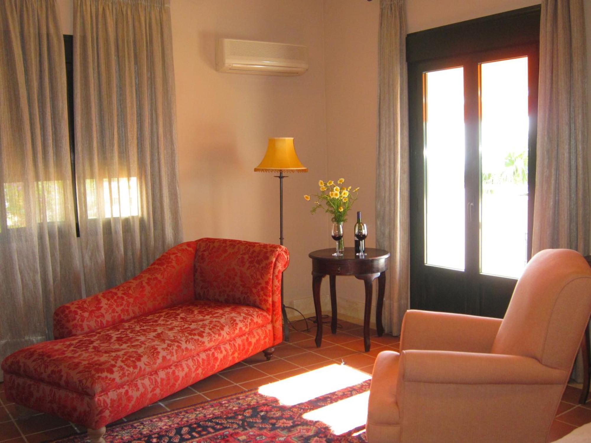 Hotel Sindhura Vejer de la Frontera Exterior photo